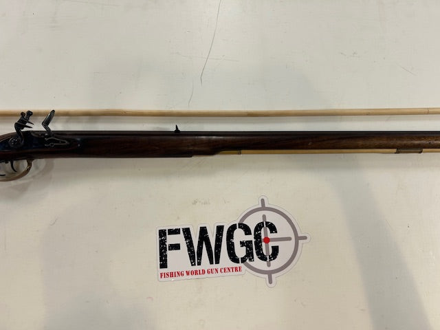 Load image into Gallery viewer, Pedersoli Flintlock .45 Reproduction
